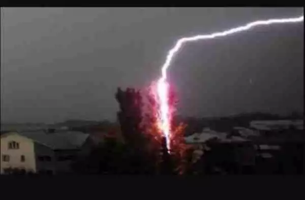 Shock As Strange Lightning Kills 3, Leaves 2 Seriously Injured